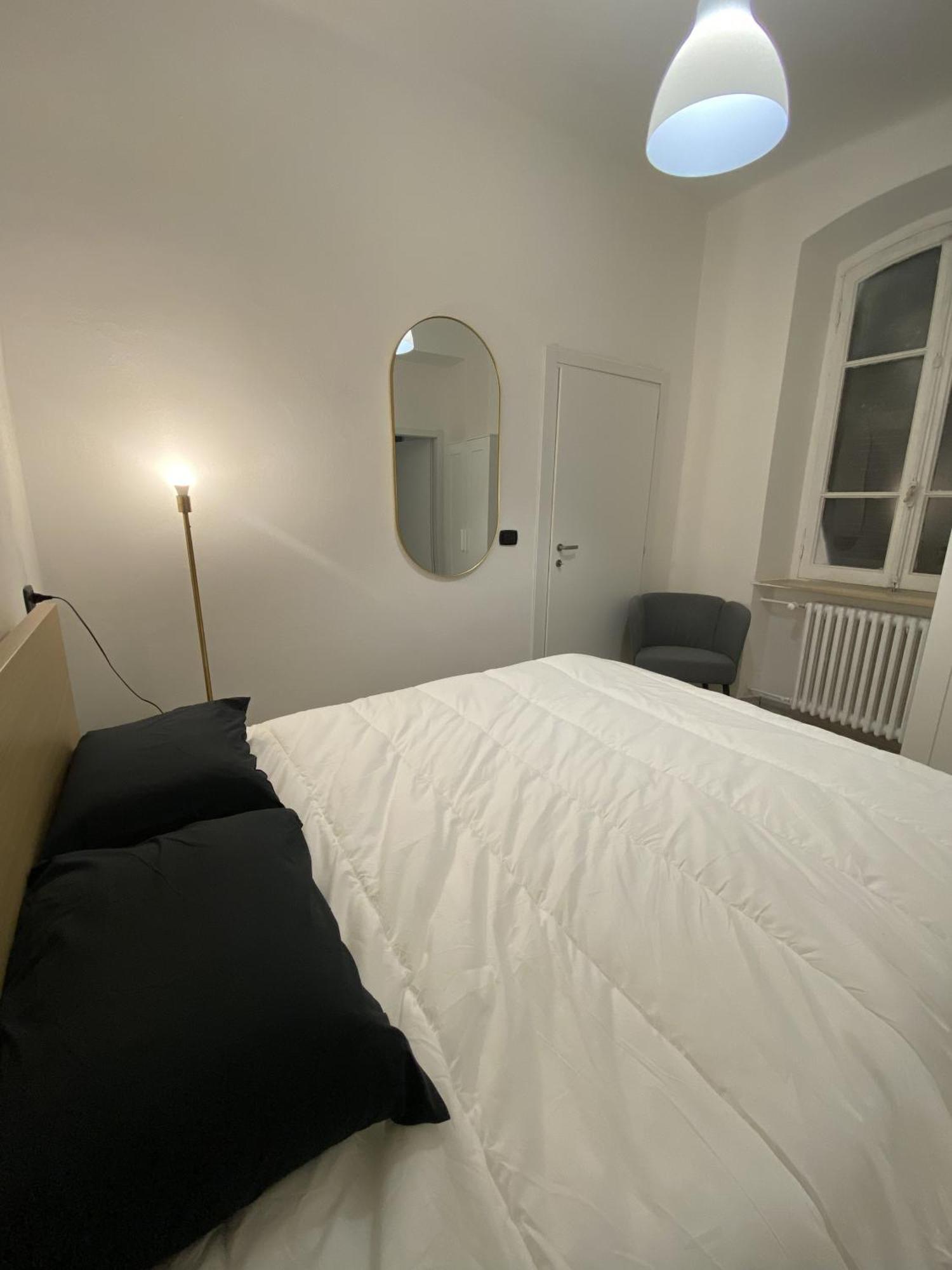 Lake Front Apartments, Lecco Ngoại thất bức ảnh